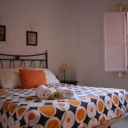 Juderia Lirio Alto Apartment *
